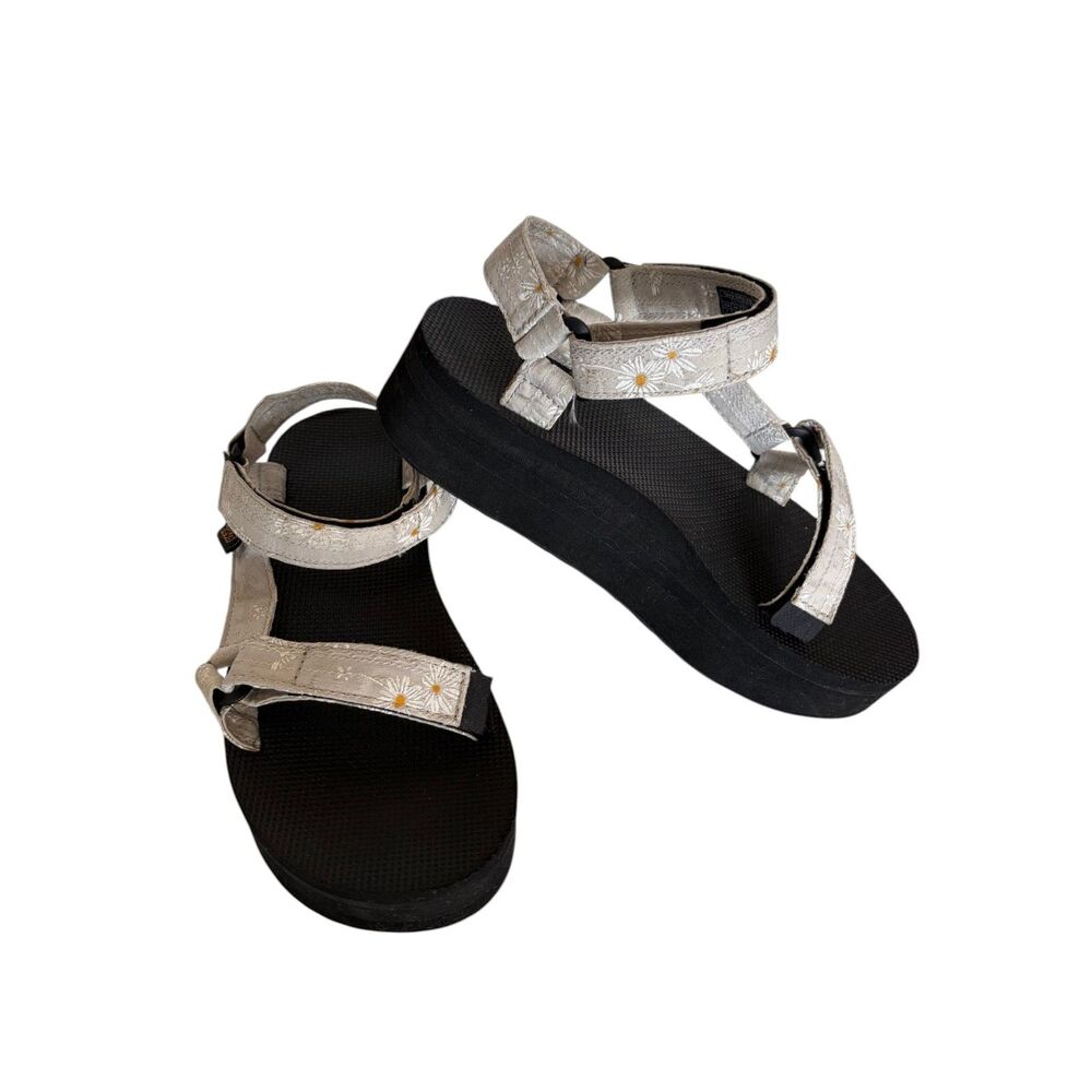 Teva Flatform Universal Gloriosa Daisy Sandals Womens Size 7 Platform Grey